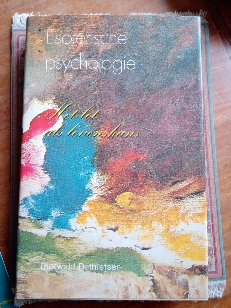 Esoterische Psychologie -Thorwald Dethlefsen, Ophalen of Verzenden, Gelezen