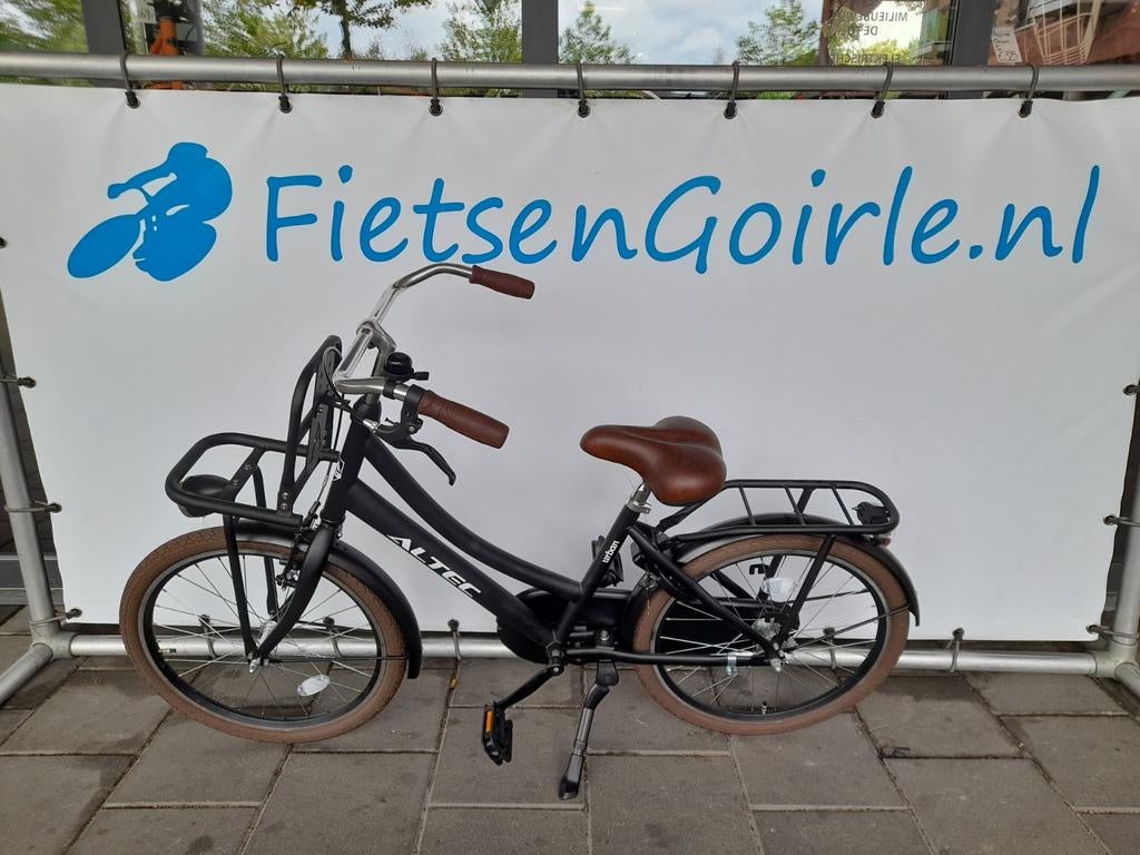 Meisjesfiets,Altec Urban,22 inch,1 speed, Ophalen, 22 inch, Nieuw, Handrem