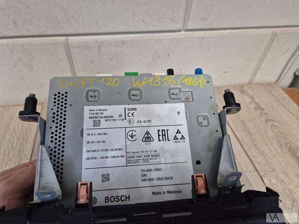 Suzuki Vitara / Swift 2017 - 2023 radio navigatie 3992052rg2, Gebruikt, -, -, Ophalen of Verzenden