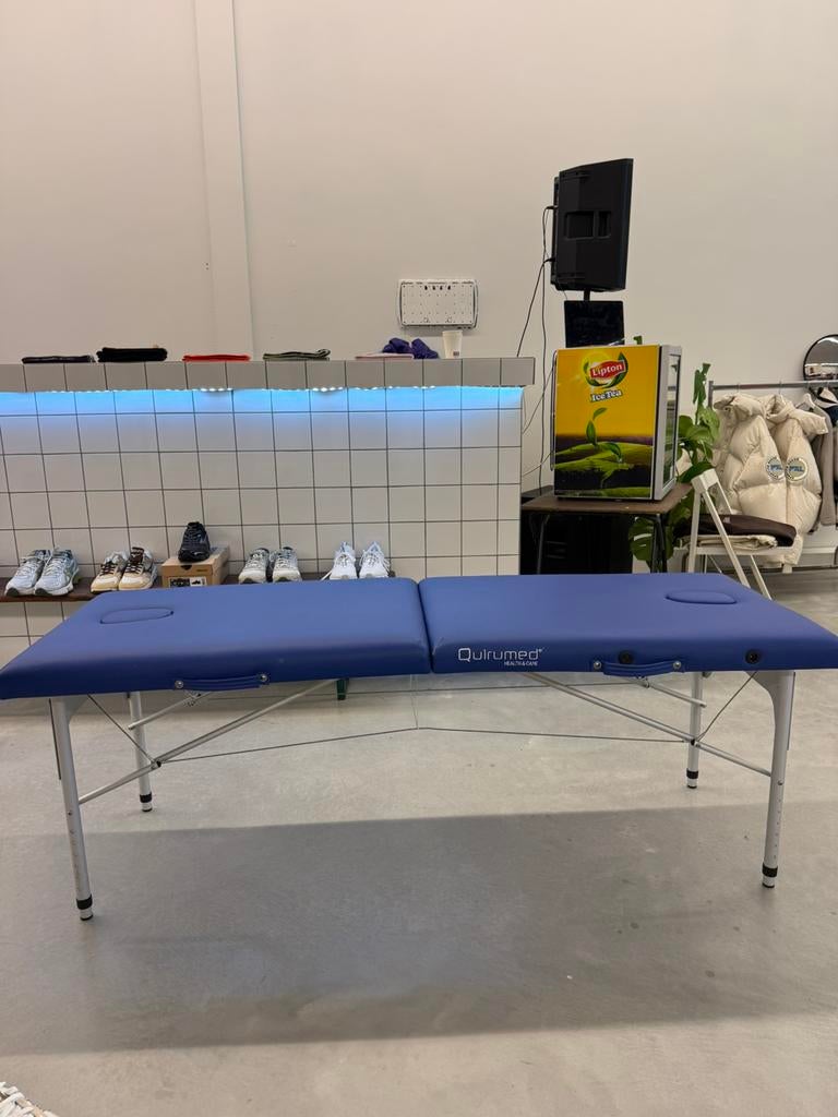 Massage tafel, Ophalen, Zo goed als nieuw, Massagetafel