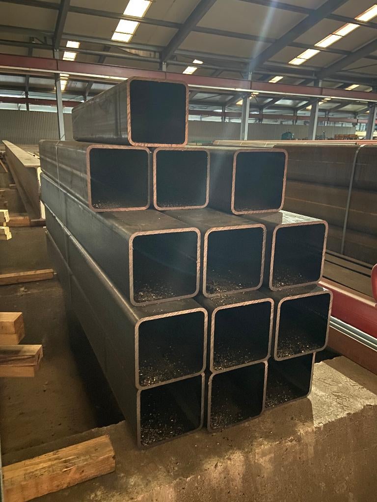stalen koker 220x220x10 / koker 300x300x20, Ophalen, Nieuw, IJzer