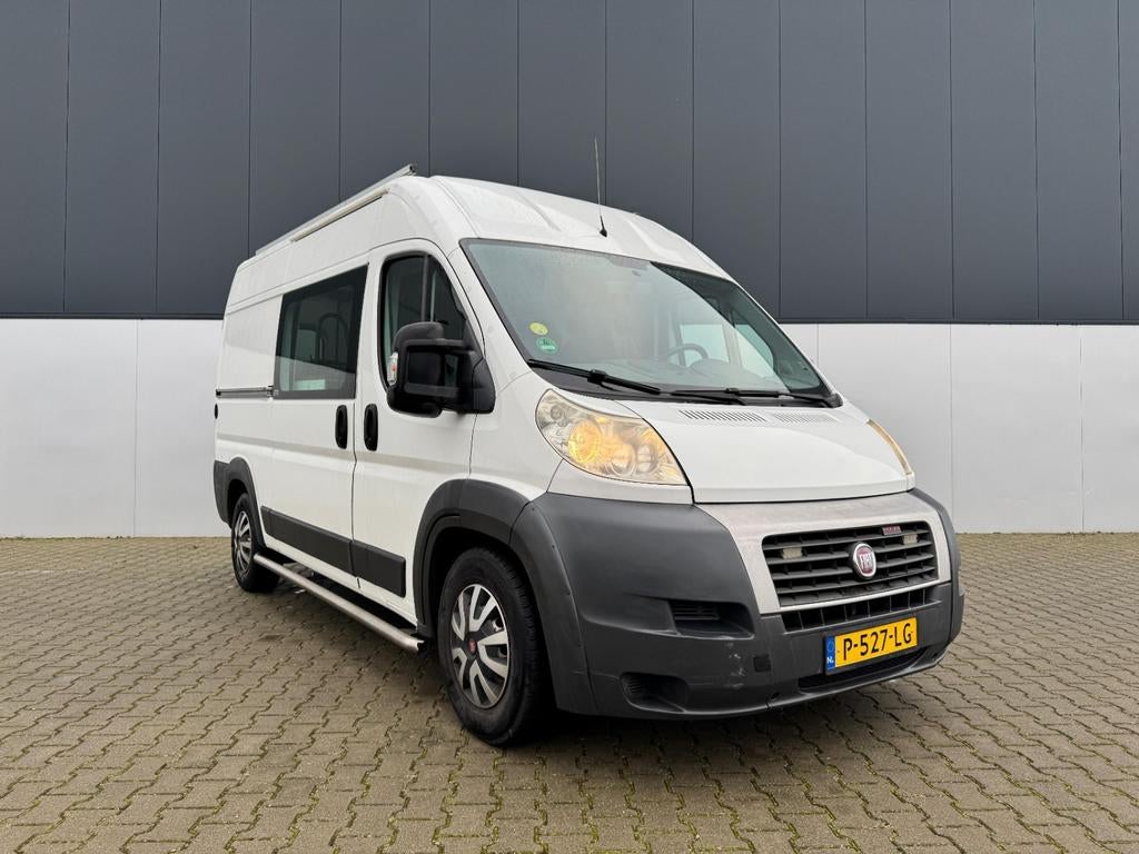 Fiat Ducato 3.0L multijet (2010) - Automaat - 144.000 km, Buscamper of Camperbus, Tot en met 2, Treinzit, Diesel