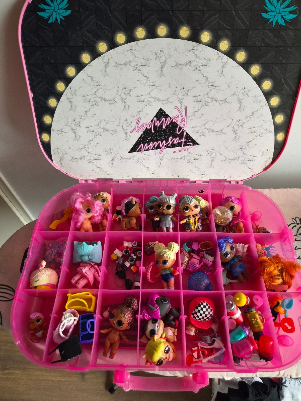 Grote collectie L.O.L. Surprise! poppen en accessoires, Ophalen, Gebruikt, Overige typen