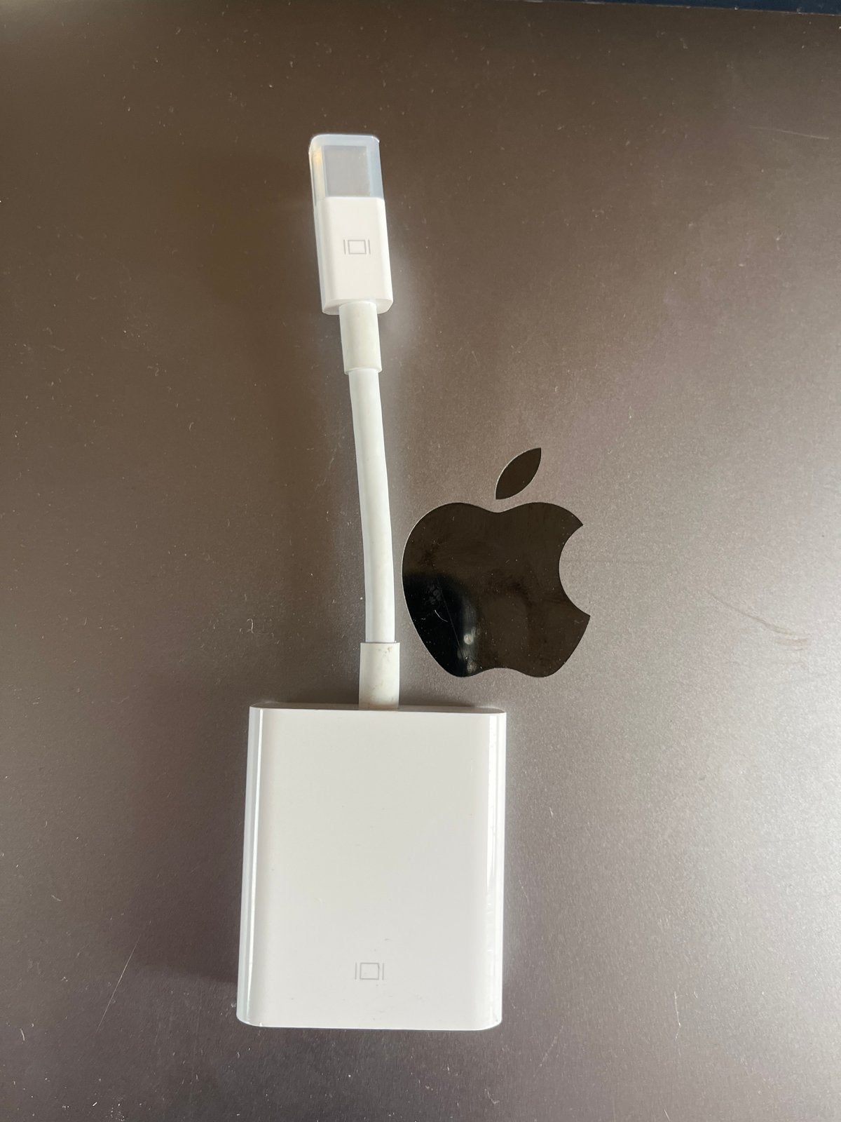 Apple Mini DisplayPort naar VGA Adapter, Ophalen of Verzenden, Zo goed als nieuw, Minder dan 2 meter, Overige kabels