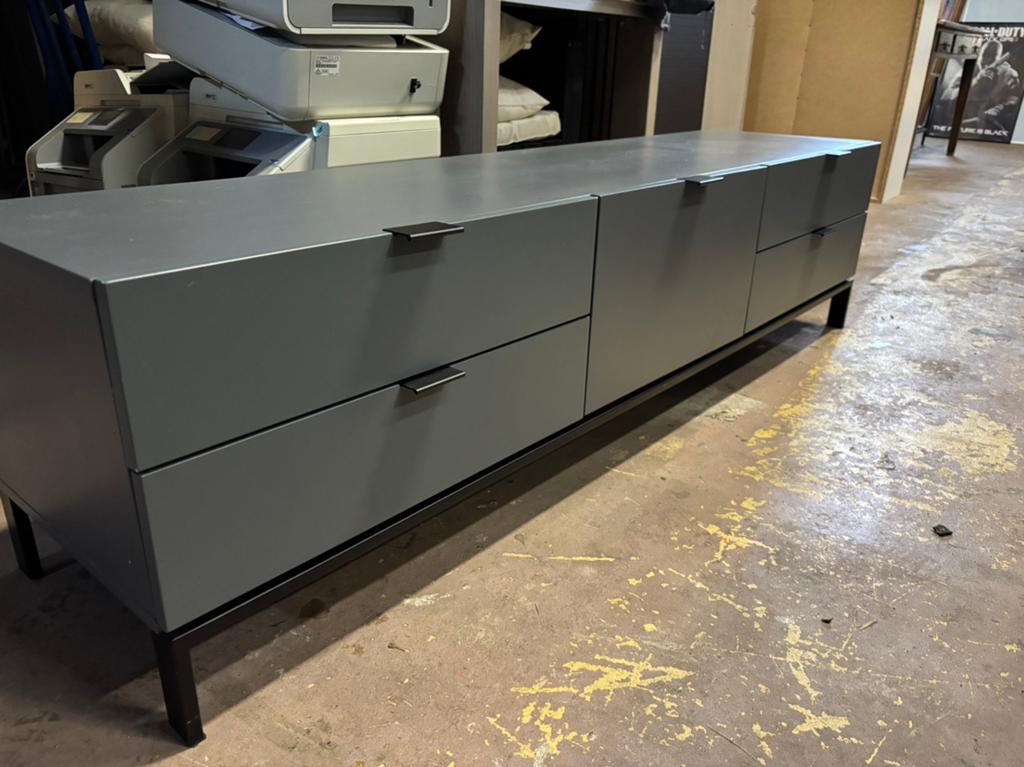 Moderne TV meubel - 43x170x45H, 1025xe, Ophalen of Verzenden, Zo goed als nieuw, Minder dan 100 cm