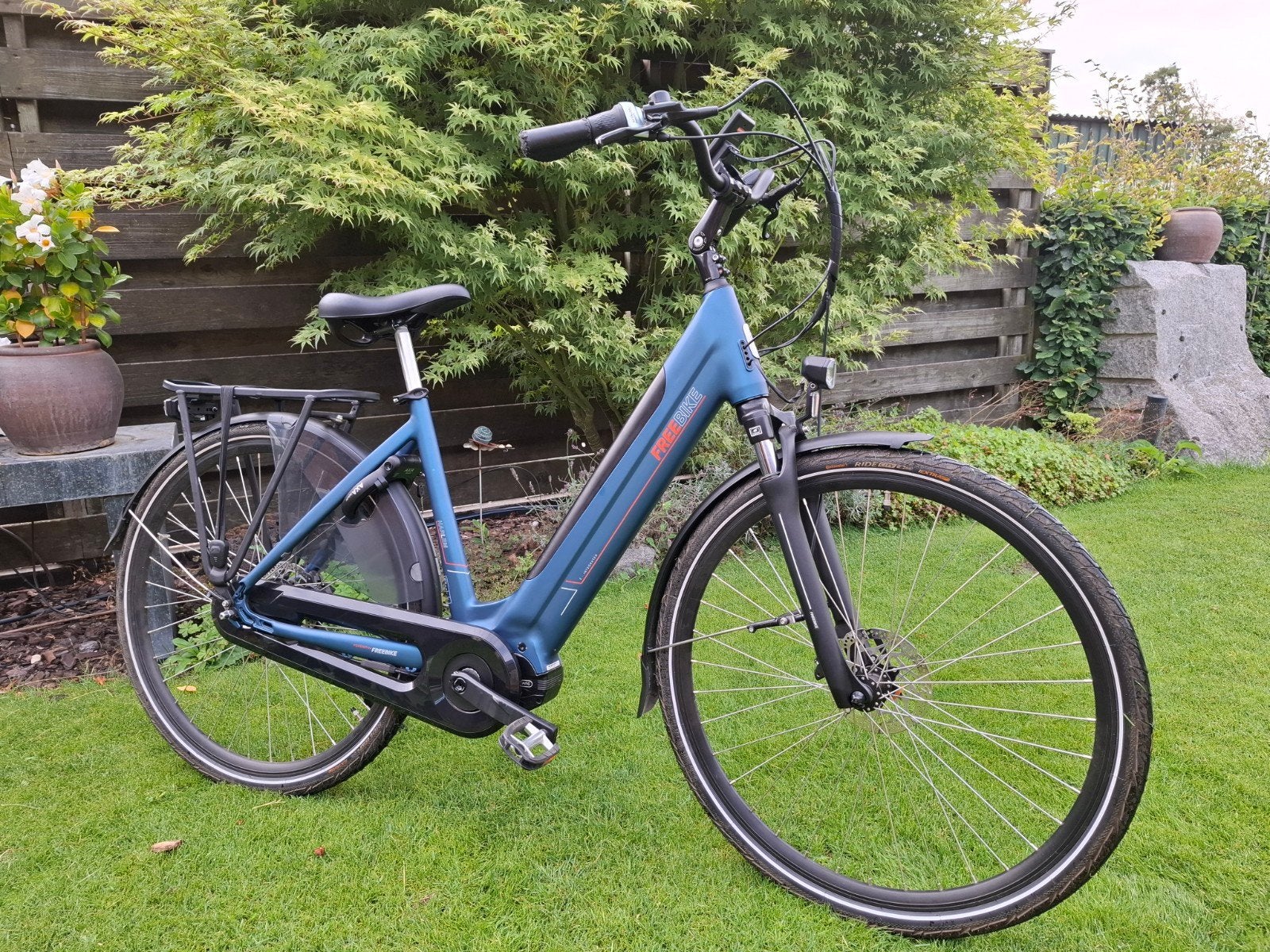 freebike harlem met middenmotor 2000km  maat 51   630wh accu, Overige merken, Ophalen of Verzenden, Zo goed als nieuw, 51 tot 55 cm