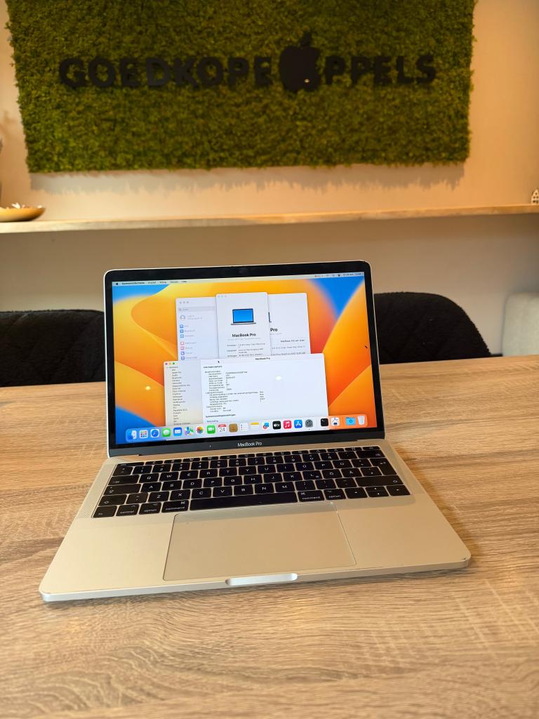 ≥ Vind macbook pro 2017 128gb op Marktplaats - mei 2026