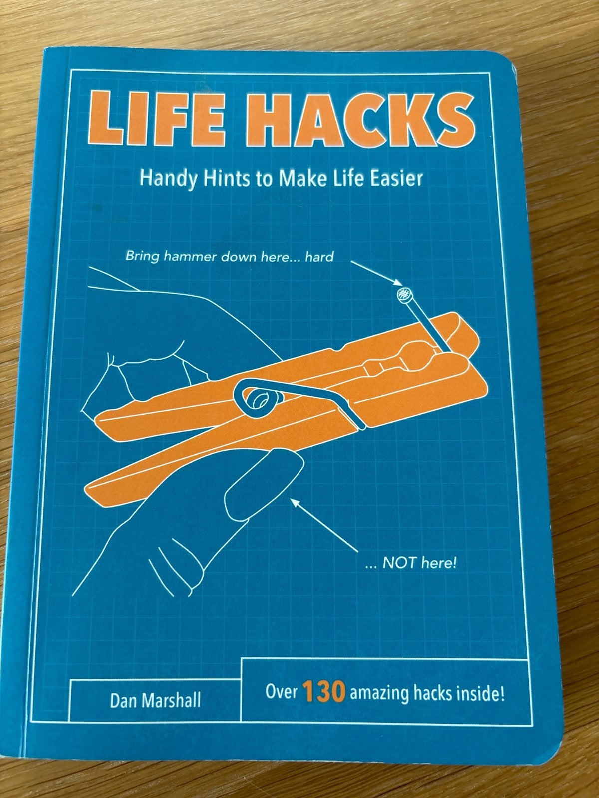 Life Hacks: Handige tips om het leven makkelijker te maken, Ophalen of Verzenden, Zo goed als nieuw, Overige onderwerpen