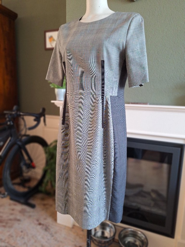 Paul Smith zgan pencil dress grijs zwart IT 46 NL40, Maat 38/40 (M), Paul Smith, Verzenden, Zo goed als nieuw