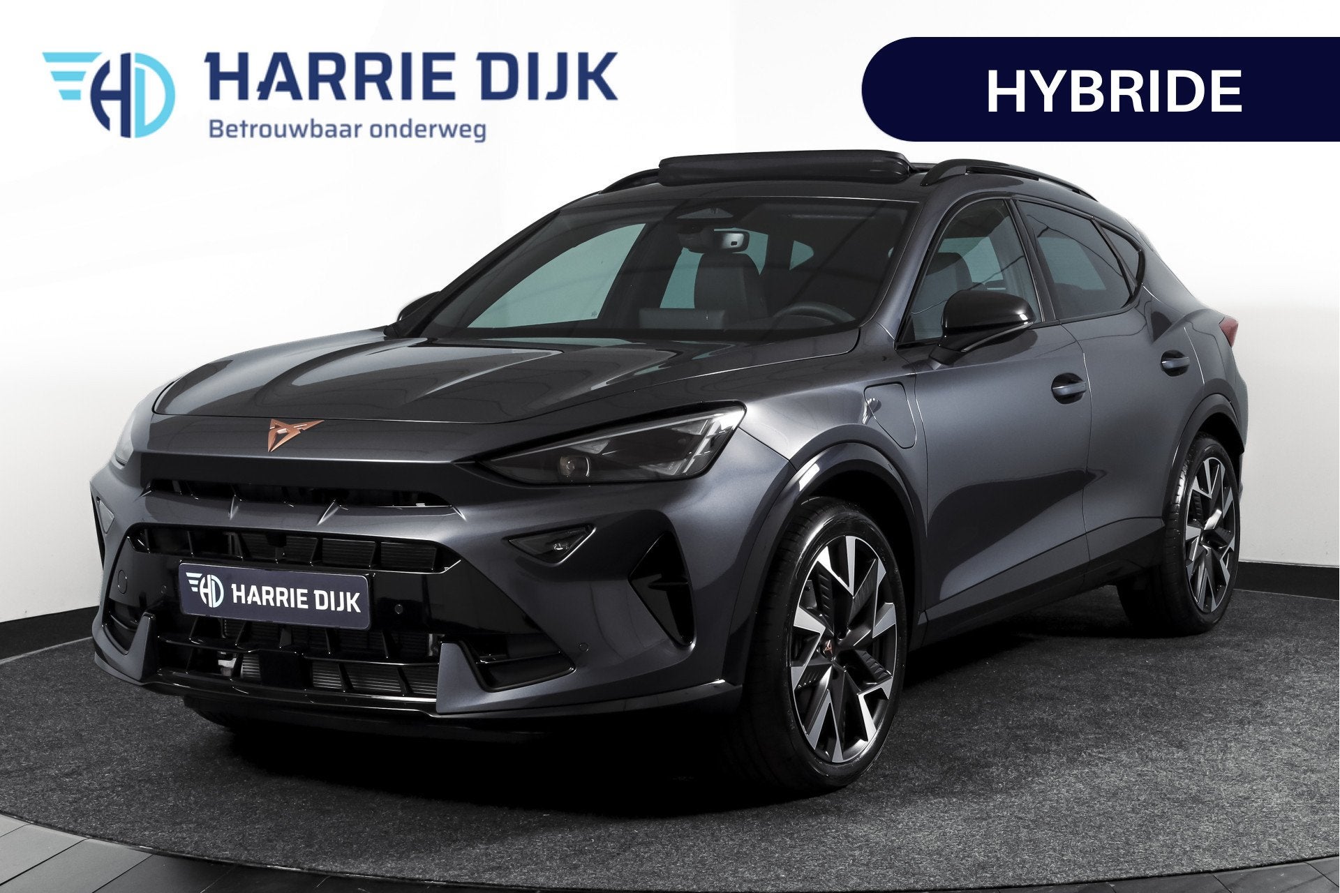 CUPRA Formentor 1.5 TSI e-Hybrid 204 PK Business | S/K-Panod, 12 maanden, Stof, Euro 6, 4 cilinders