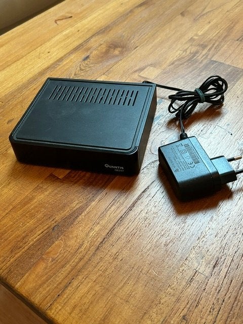 Quantis QE 317 DVB-C Radio Tuner, Ophalen