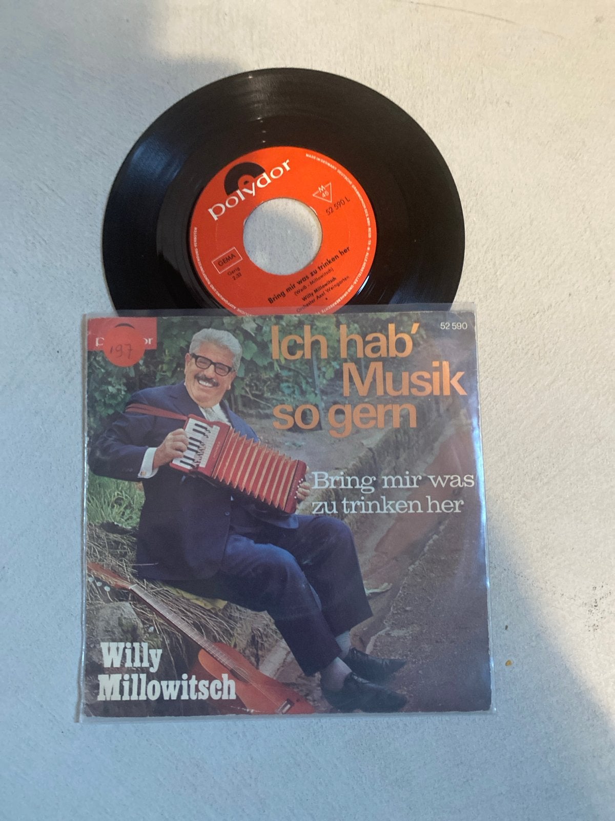 Willy Millowitsch - Ich hab' Musik so gern (Single), Originele persing, 7 inch, Zo goed als nieuw, EP