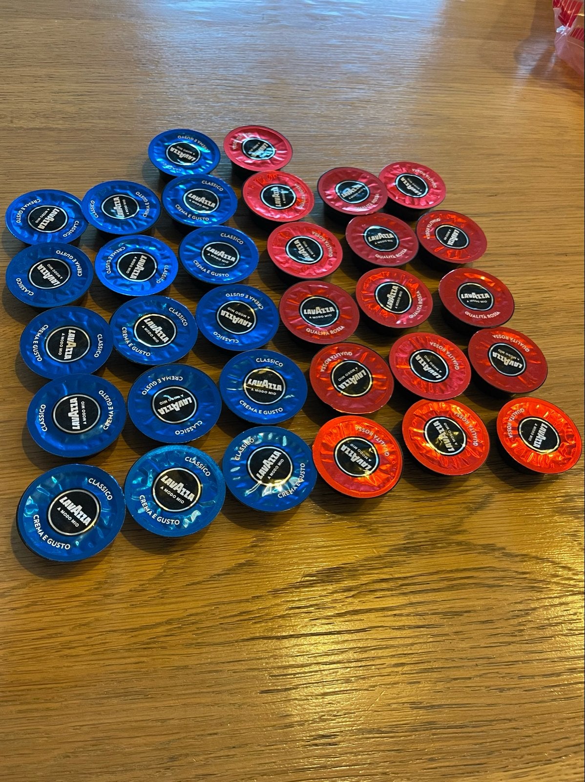 Lavazza A Modo Mio koffiecapsules - Classico & Qualità Rossa, Ophalen of Verzenden, Zo goed als nieuw, Espresso apparaat, Koffiepads en cups