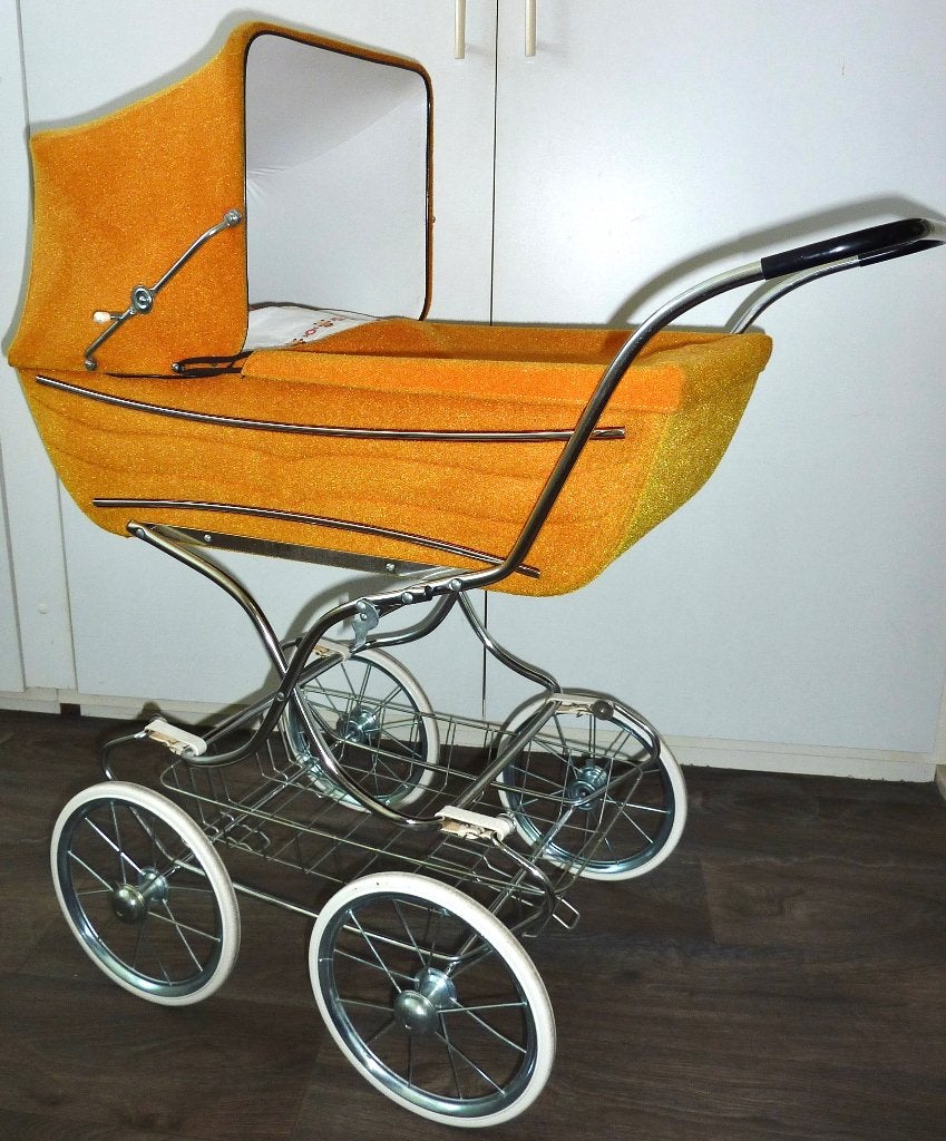 Retro/vintage poppenwagen met Baby-Born pop + kleding, Ophalen, Zo goed als nieuw, Overige typen