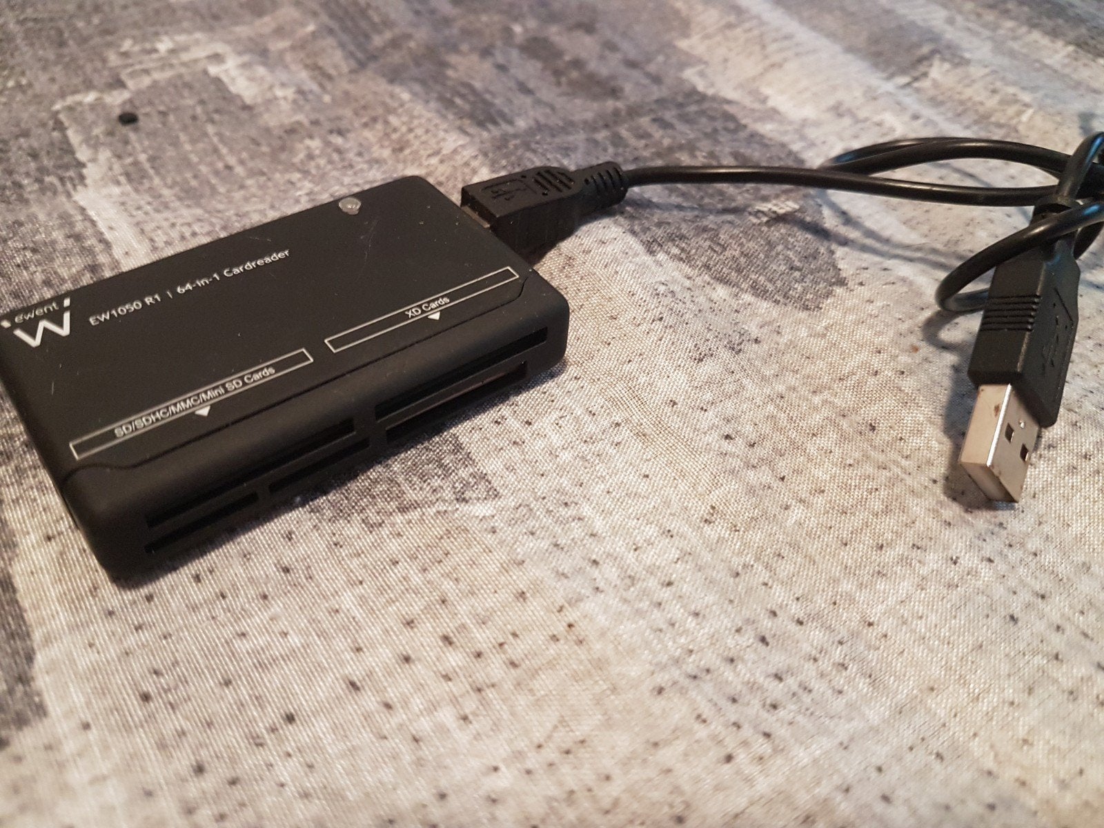 Ewent EW1050 R1 64-in-1 Cardreader - USB 2.0, Verzenden, Gebruikt, Ewent