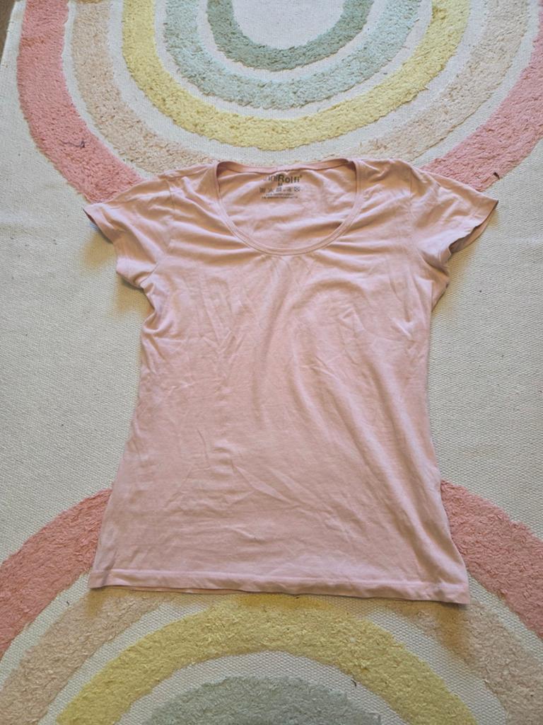 Anni Rolfi t-shirt maat M licht roze
Klein gaatje onderin, z, Kleding | Dames, T-shirts, Maat 38/40 (M), Anni rolfi, Ophalen of Verzenden
