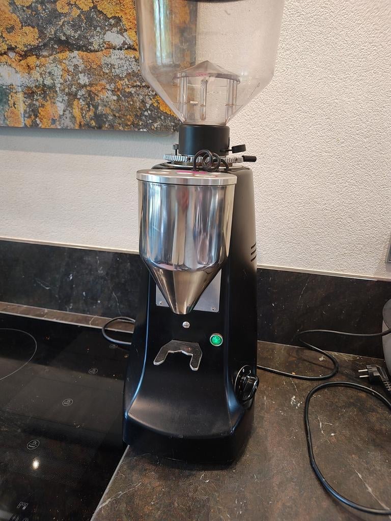 Mazzer Robur E grinder, Ophalen