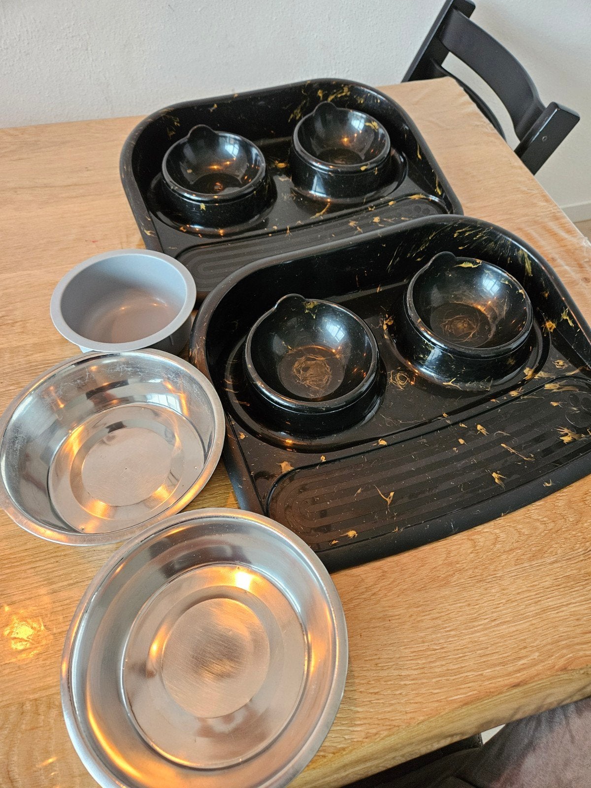 Diverse eet en drinkbakken voor kat of hond bijvoorbeeld, Ophalen of Verzenden, Gebruikt