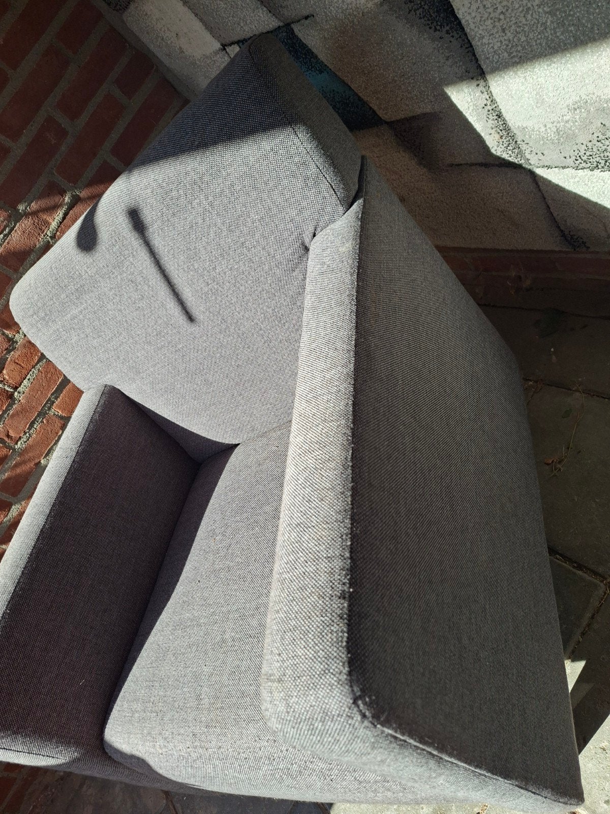 Grijze fauteuil, niet kapot of doorgezakt, Ophalen, Gebruikt, Stof