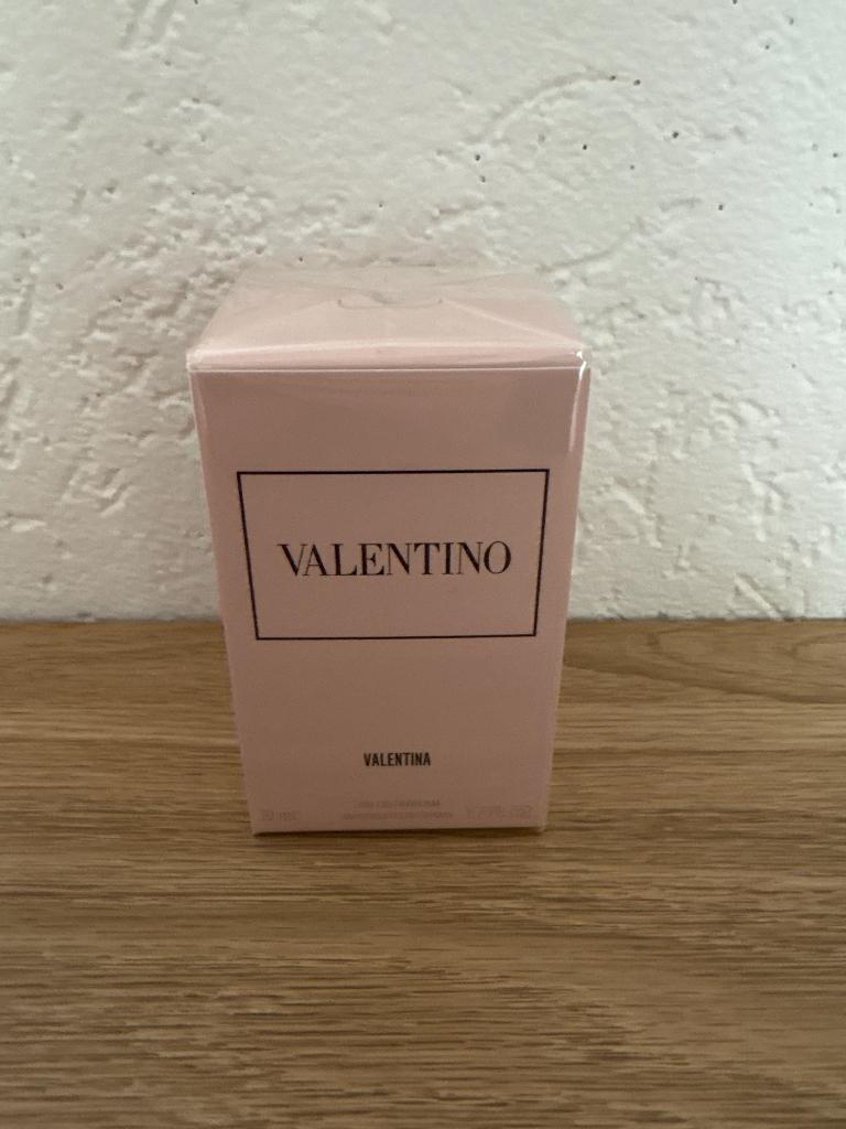 Valentino parfum dames 50 ml, Ophalen of Verzenden, Nieuw