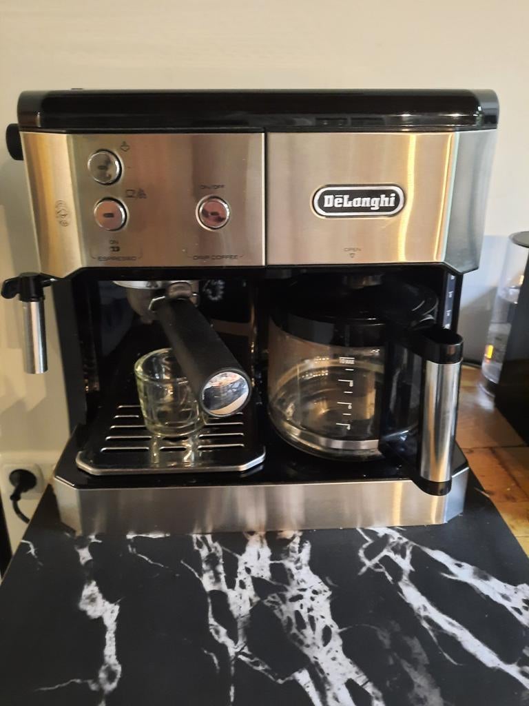De'Longhi Combi Koffiezetapparaat & Espressomachine, Witgoed en Apparatuur, Koffiezetapparaten, Gebruikt, Gemalen koffie, Ophalen