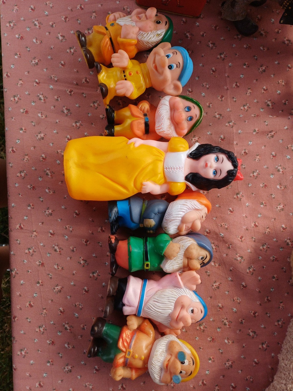 Disney sneeuwwitje  en de 7 dwergen, Ophalen of Verzenden, Beeldje of Poppetje