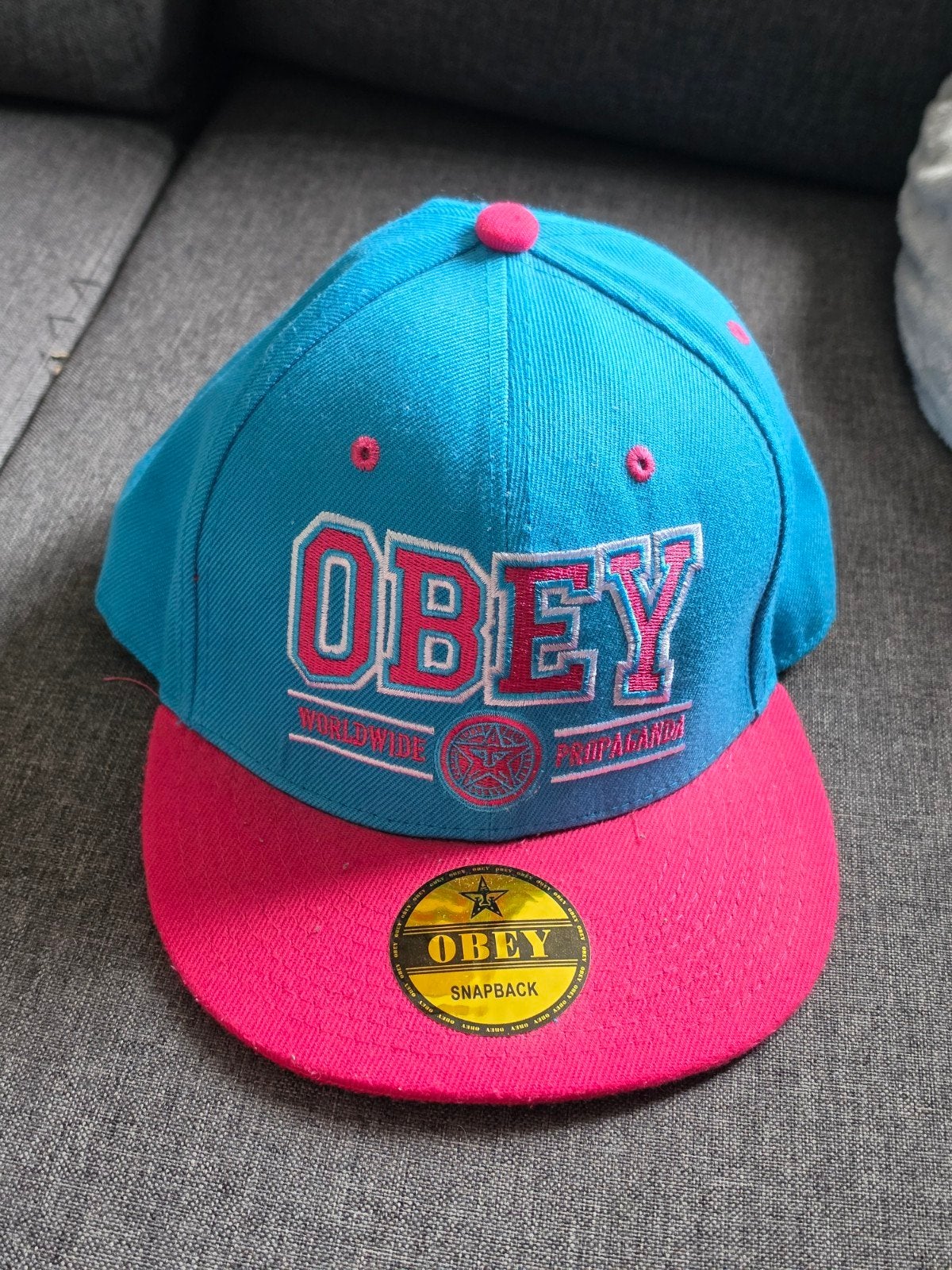 Obey Snapback, Ophalen of Verzenden, Zo goed als nieuw, One size fits all, Pet