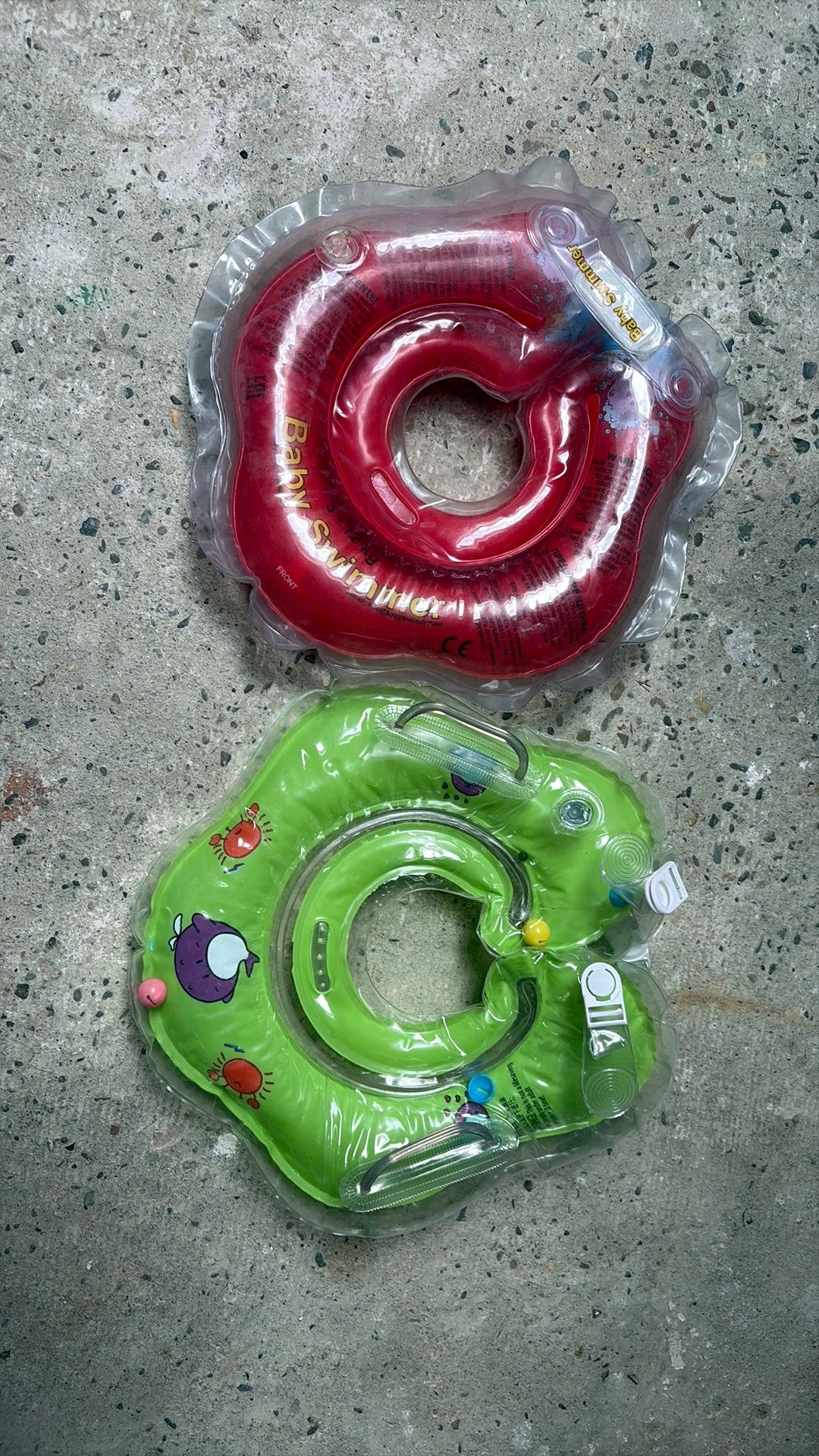 Baby zwemband nekring 3-12 kg, Kinderen en Baby's, Ophalen of Verzenden, Zo goed als nieuw