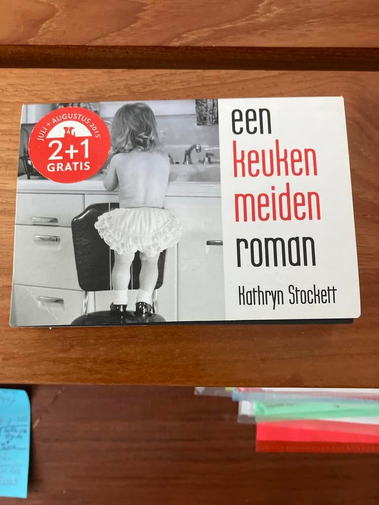 Een keukenmeiden roman - Kathryn Stockett, Ophalen of Verzenden, Zo goed als nieuw