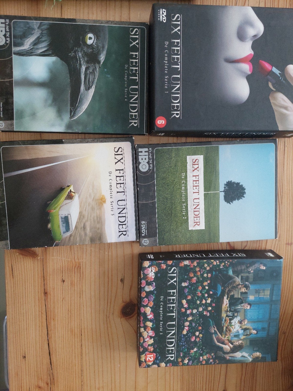 Six feet under complete serie, Ophalen