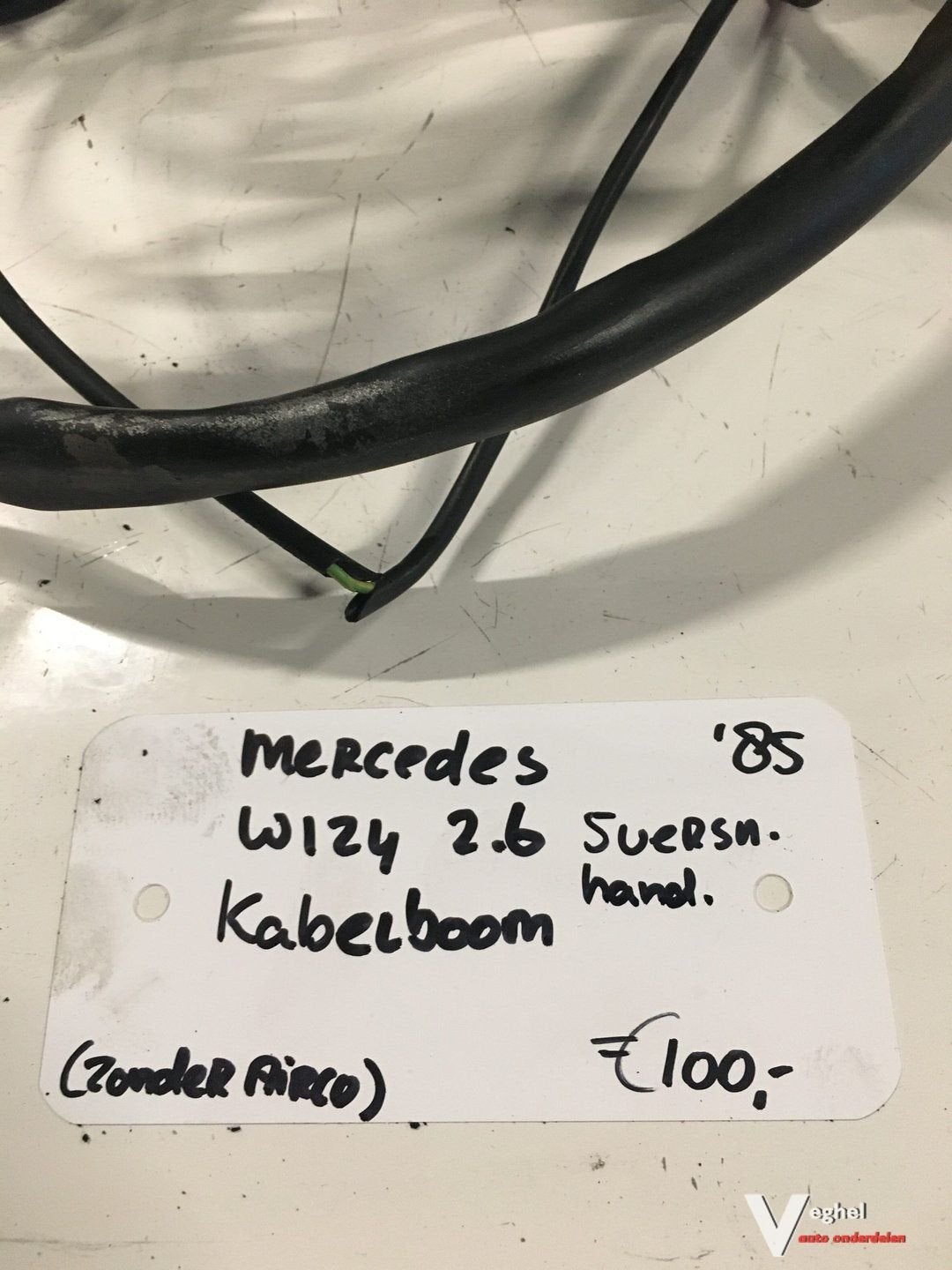 Mercedes w124 1985 2.6  5 bak zonder airco  Kabelboom