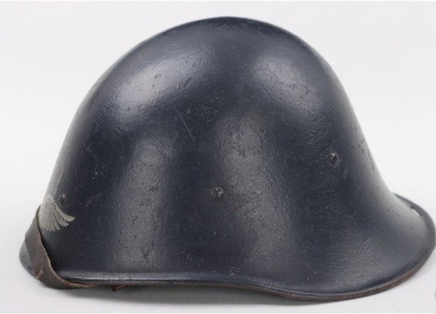 Duitse Nederlandse M34 Luftschutz Helm Compleet Nederlands, Verzamelen, Militaria | Tweede Wereldoorlog, Ophalen of Verzenden