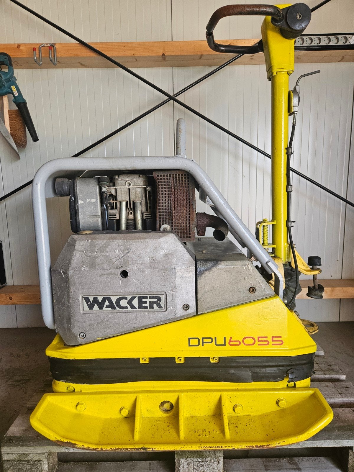 Wacker DPU 6055 trilplaat Hatz diesel 6 ton, Ophalen, Gebruikt