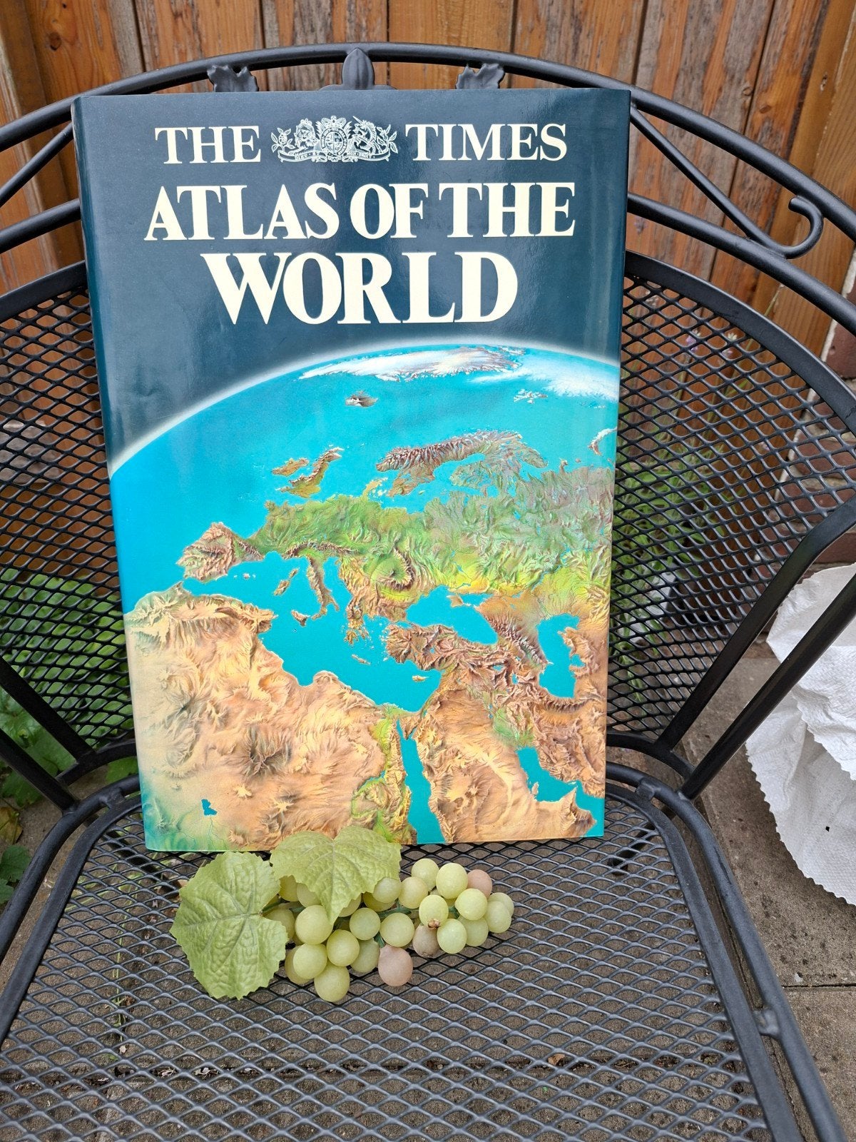 The Times Atlas of the World  Groot formaat, Boeken, Atlassen en Landkaarten, Overige atlassen, Ophalen of Verzenden, Zo goed als nieuw