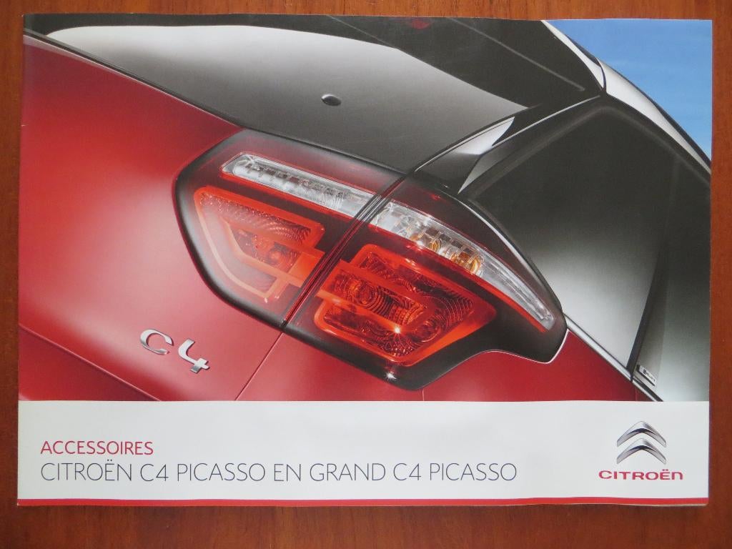 Citroën C4 Picasso en Grand C4 Picasso Accessoires (dec 2010, Boeken, Auto's | Folders en Tijdschriften, Ophalen of Verzenden