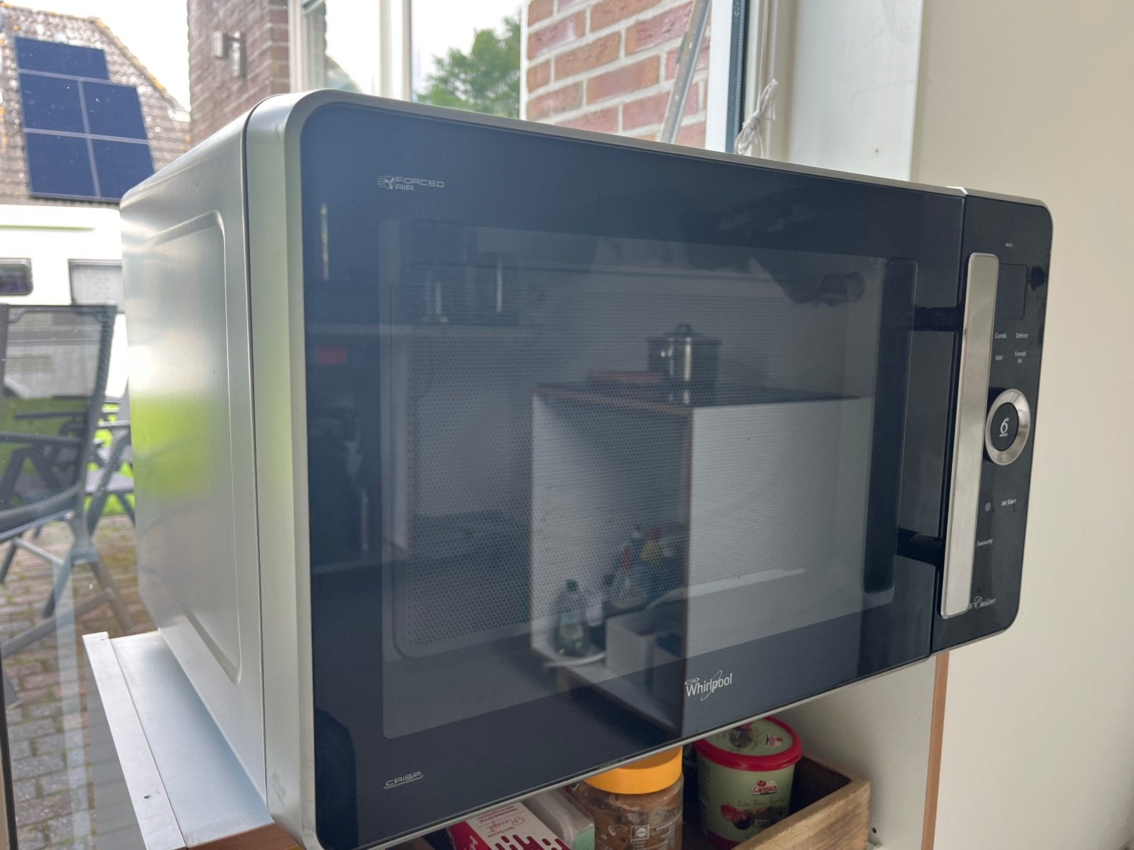 Combimagnetron Whirlpool met crispfunctie, Witgoed en Apparatuur, Magnetrons, Ophalen, Combimagnetron, Crisp, Gebruikt