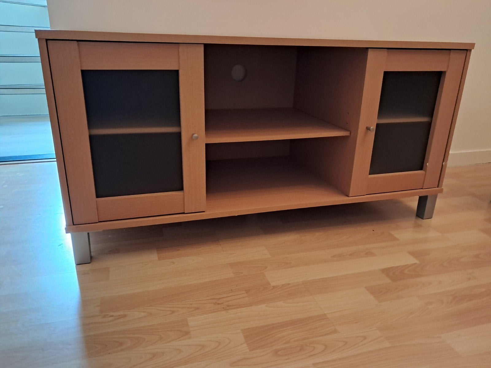 kastje hout met 2 deurtjes, Ophalen, 100 tot 150 cm, Zo goed als nieuw, Minder dan 100 cm