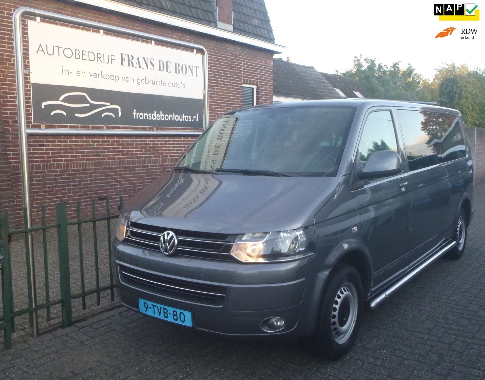 Volkswagen Transporter Kombi 2.0 TDI L2H1 BM Highline 9 pers, Auto's, Voorwielaandrijving, Euro 5, 15 km/l, Gebruikt