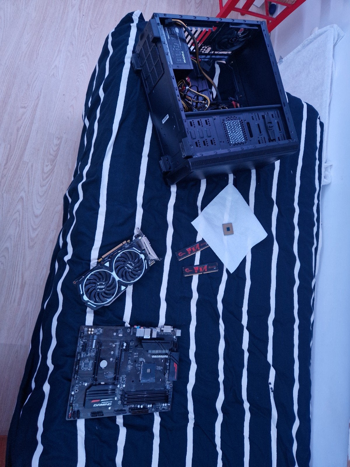 pc in onderdelen te koop., Ophalen of Verzenden, Gebruikt
