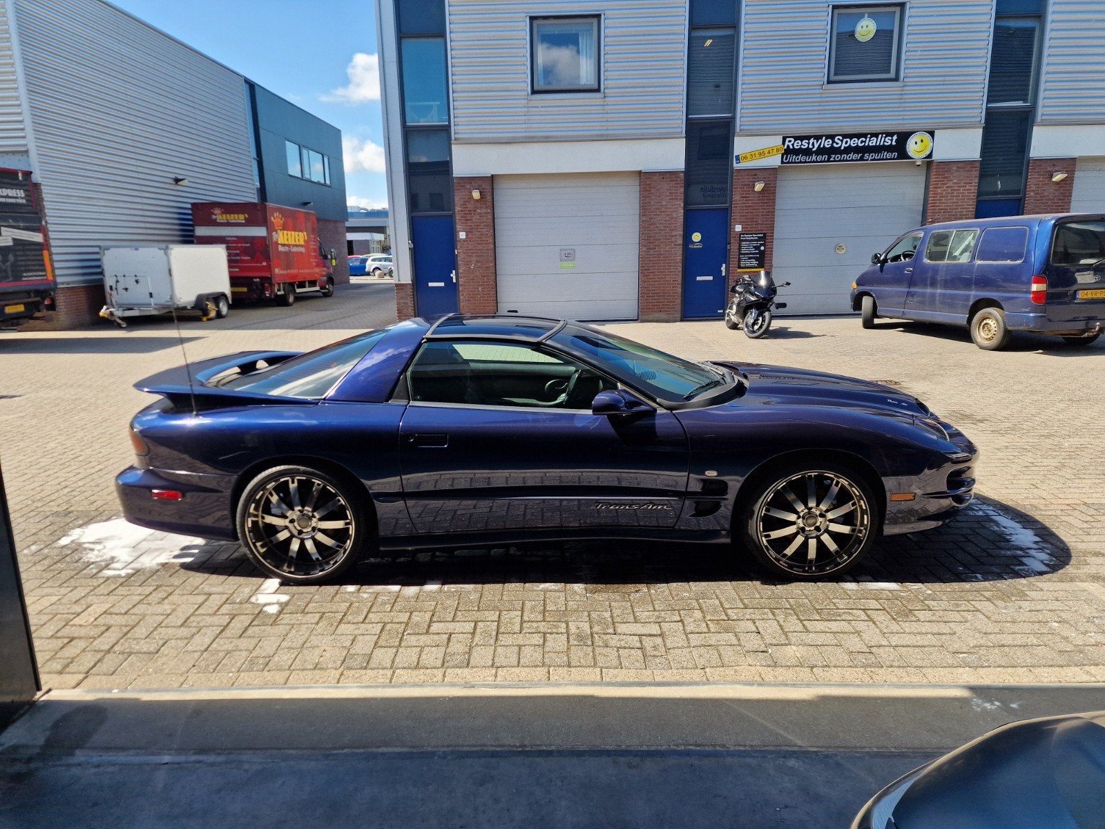 Pontiac trans am WS6 Ram air, Automaat, 5665 cc, 8 cilinders, Leder