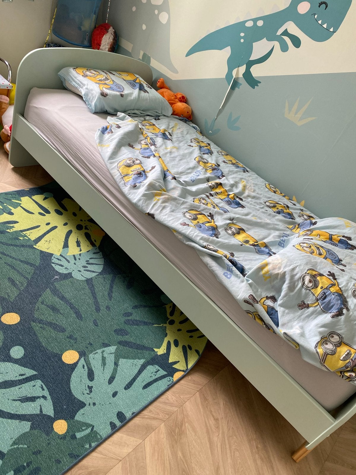 Kinderbed VIPACK (90x200 cm) licht groen, Ophalen, 85 tot 100 cm, Zo goed als nieuw, Matras