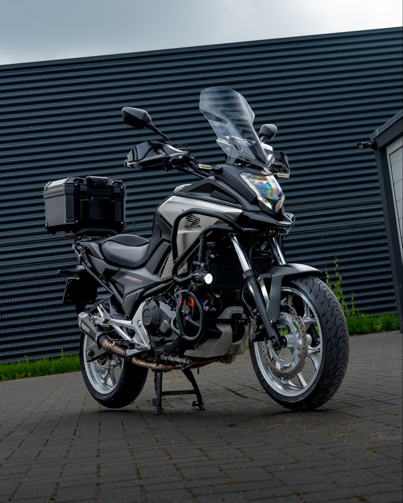 Honda NC750X - Perfecte tourmotor met topkoffer, 2 cilinders, Occasion, Bedrijf, Meer dan 35 kW