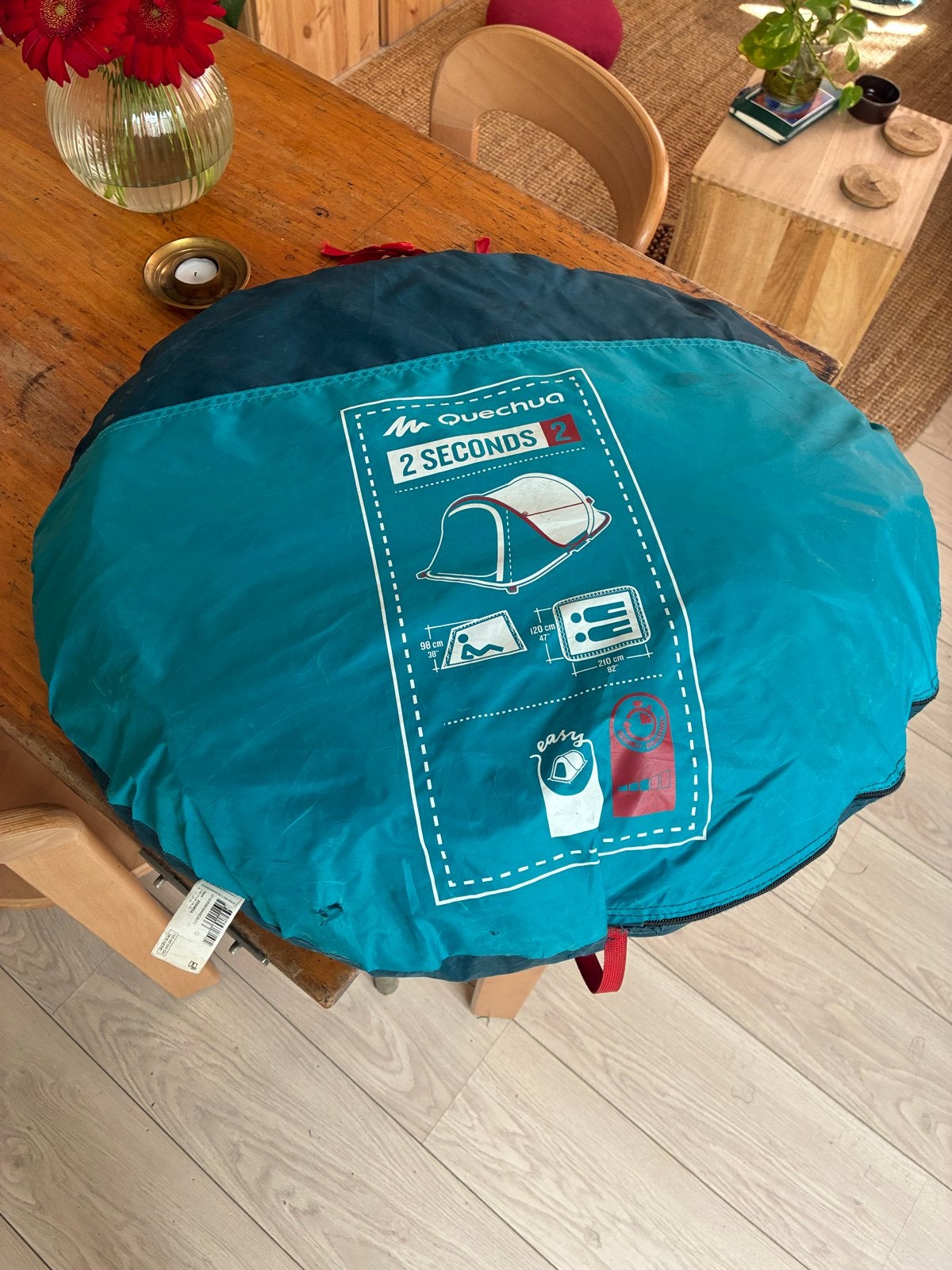 Quechua 2 Seconds tent - 2 persoons - Gebruikt maar goed, Caravans en Kamperen, Tenten, Ophalen of Verzenden, Gebruikt, Tot en met 2