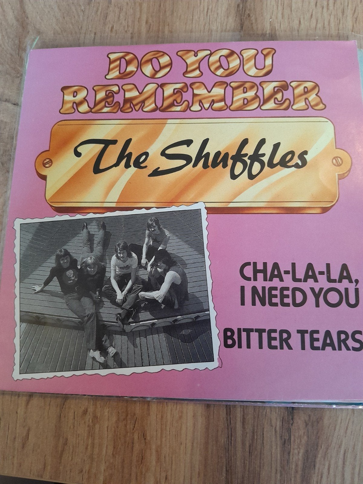 The shuffles 7inch cha la la i need you, Ophalen of Verzenden, Zo goed als nieuw, Pop