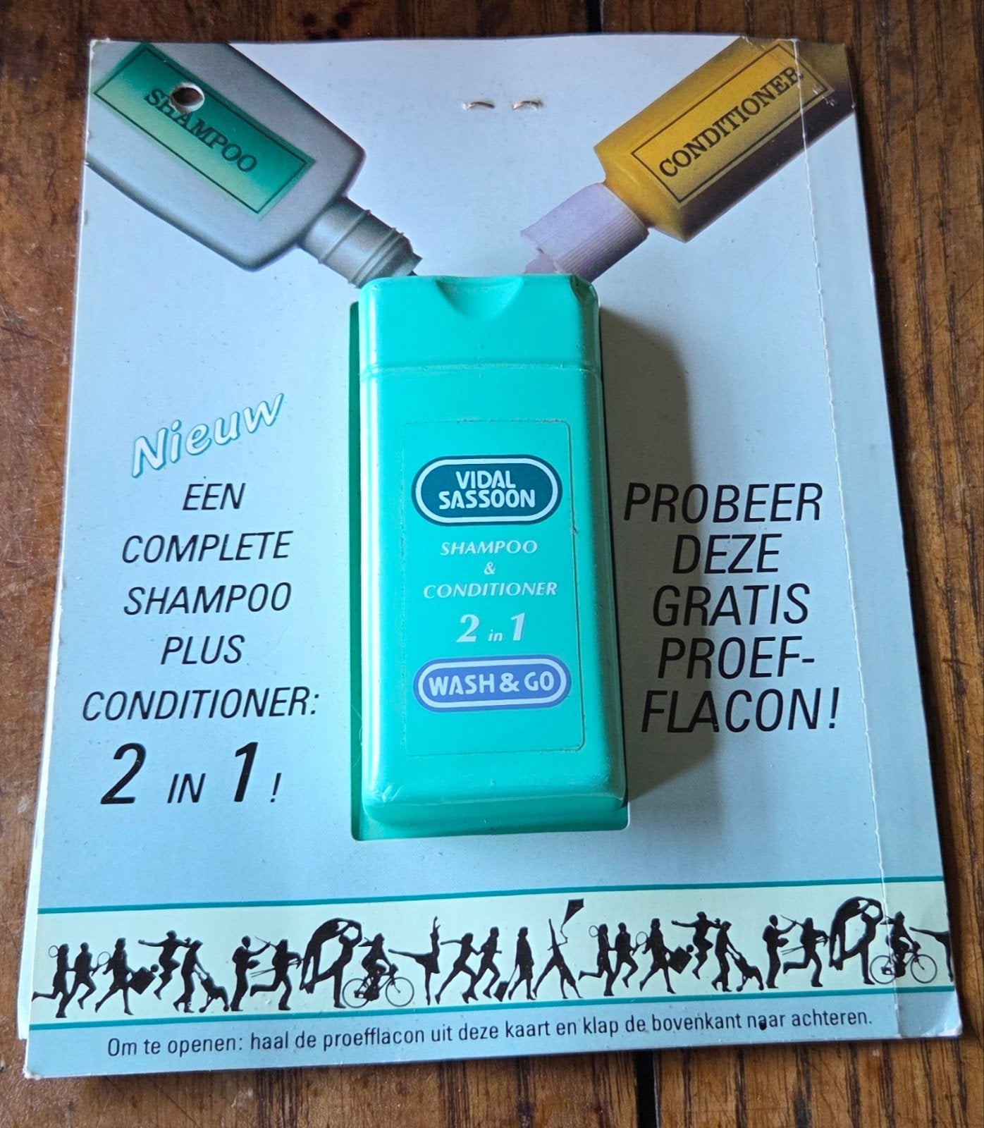 Vintage Vidal Sassoon Wash & Go Proefflacon (1990), Verzamelen, Ophalen of Verzenden, Zo goed als nieuw, Overige typen