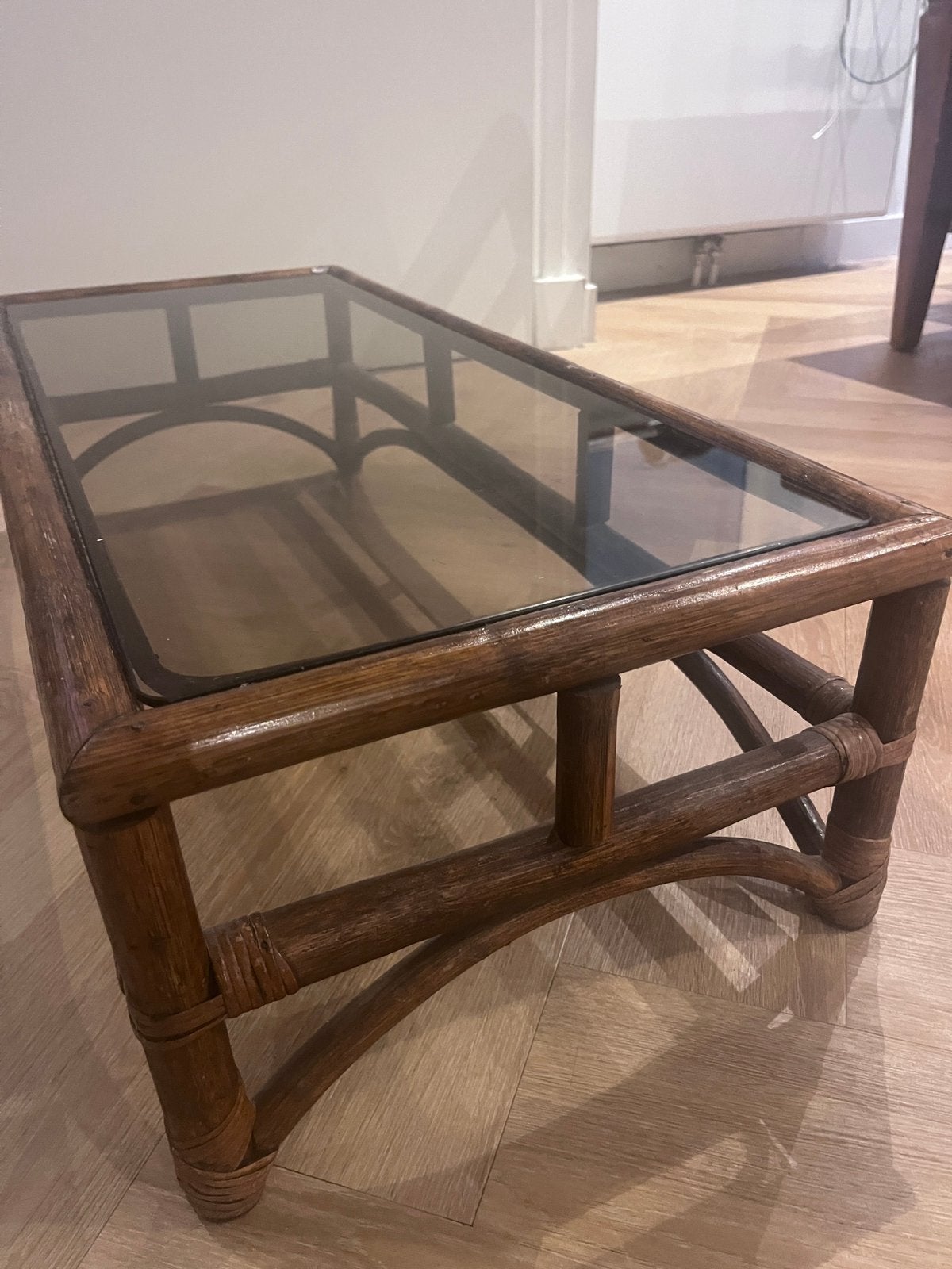 Vintage rotan salontafel met glazen blad, Ophalen