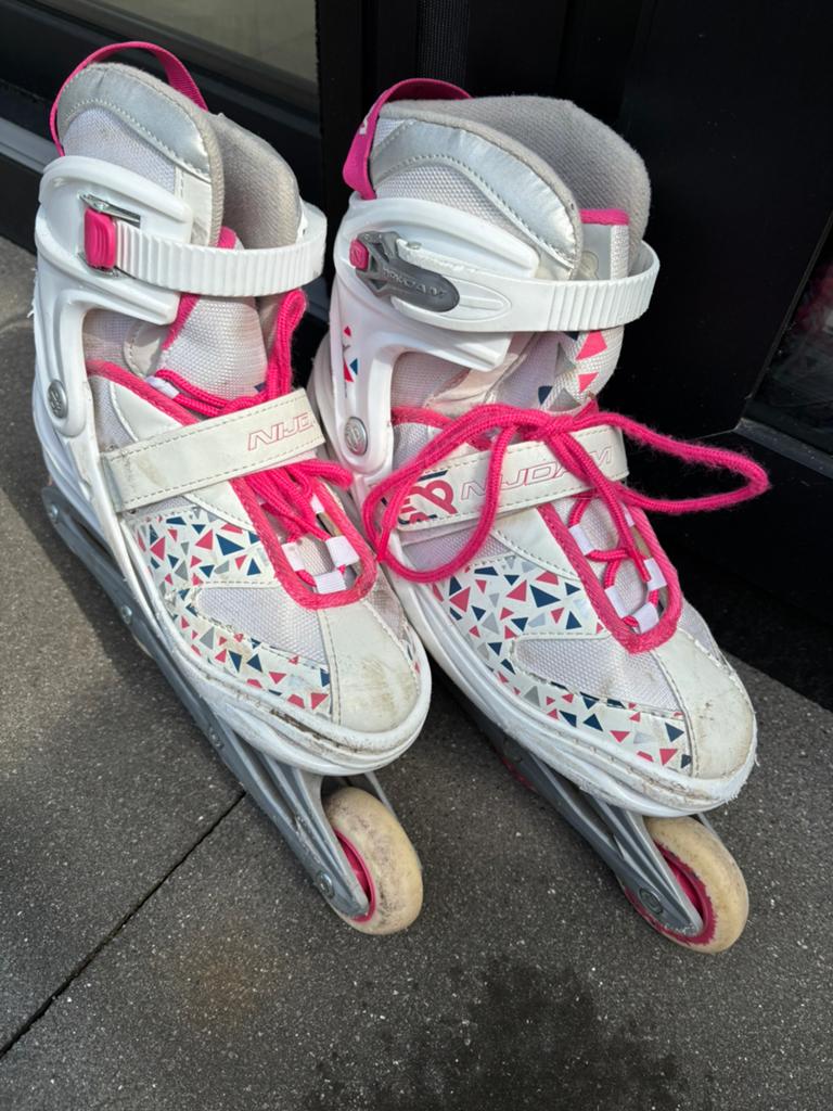 Nijdam skeelers semi-softboot mt 37-40, Kinderen en Baby's, Speelgoed | Buiten | Rolschaatsen, Ophalen of Verzenden
