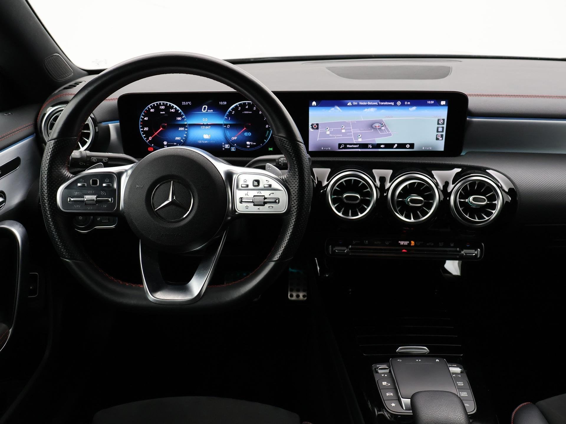 Mercedes-Benz CLA-klasse Shooting Brake 250e PLUG-IN HYBRID, Auto's, Mercedes-Benz, CLA, Gebruikt, Euro 6, 4 cilinders