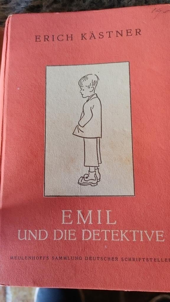Erich Kästner - Emil und die Detektive (Vintage Boek), Ophalen of Verzenden, Gelezen, Erich Kästner