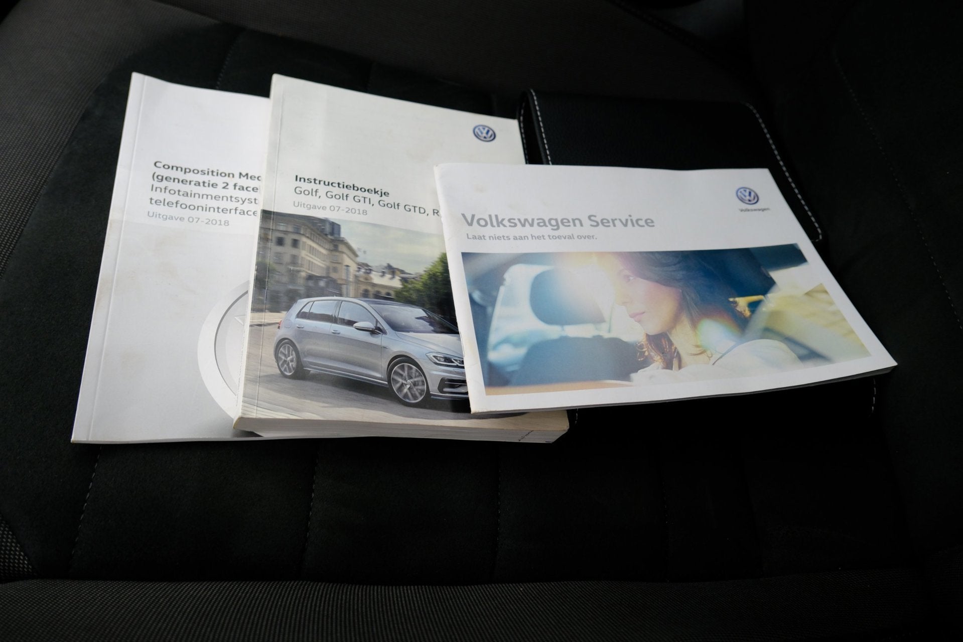 Foto 21 van Volkswagen Golf 1.5 TSI Highline Virtual Displ|CarPlay|LMV|A